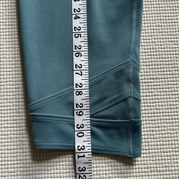 ATHLETA Elation Pirouette 1X Tights 7/8 Waist  blueYoga Pants Workout Leggings - Picture 9 of 16